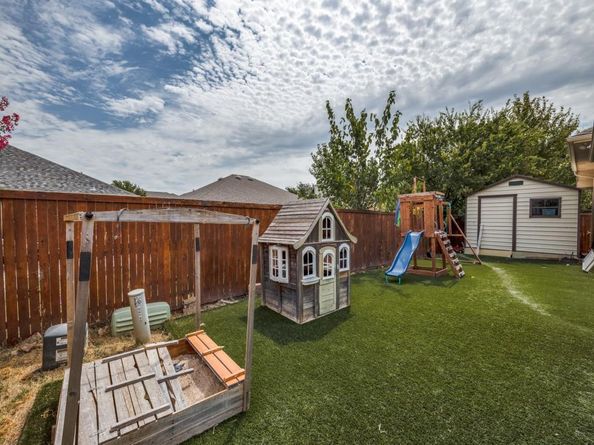 2616  Edgefield Trail , Mansfield Texas 76063