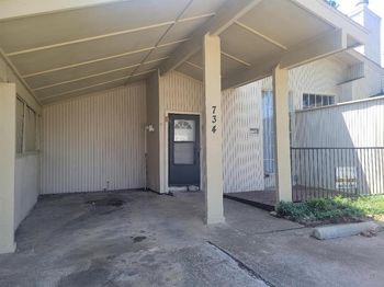 734  Sceptre Circle 