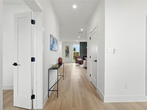 4033  Ivanhoe Lane , Dallas Texas 75212