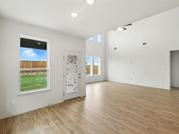 924  Schuberts Road , Fort Worth Texas 76247