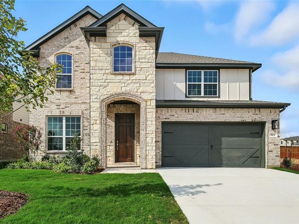 924  Schuberts Road , Fort Worth Texas 76247