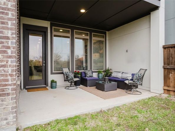 7080  Silverberry Street , Dallas Texas 75231