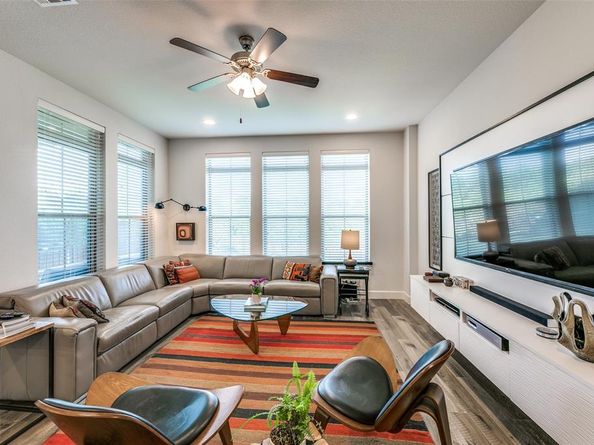 7080  Silverberry Street , Dallas Texas 75231
