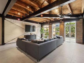2927  Magnolia Hill Court , Dallas Texas 75201