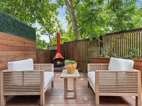 2927  Magnolia Hill Court , Dallas Texas 75201