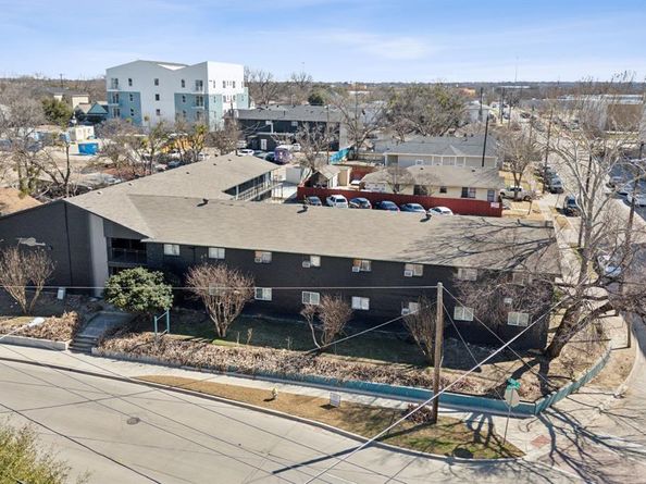308 E 8th Street , Dallas Texas 75203