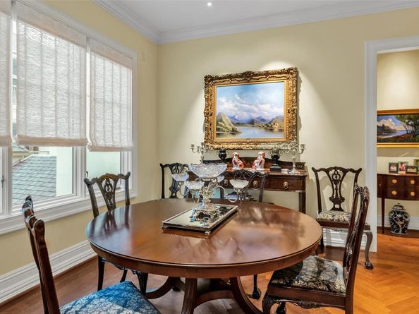 8511  Edgemere Road  201, Dallas Texas 75225