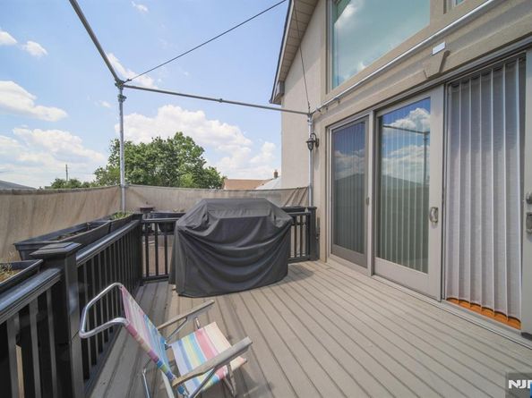 72 Brinkerhoff Terrace, Palisades Park NJ 07650