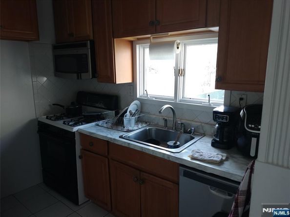 411 Sheridan Place, Fairview NJ 07022