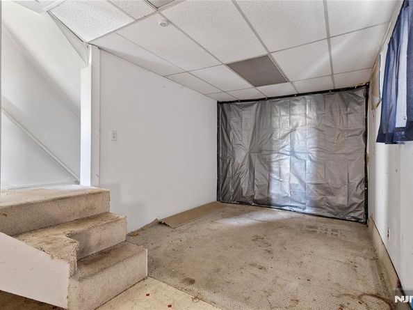 15 Harwood Terrace, Palisades Park NJ 07650