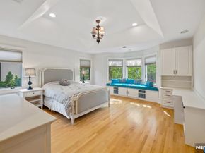 71 Roberts Road, Englewood Cliffs NJ 07632