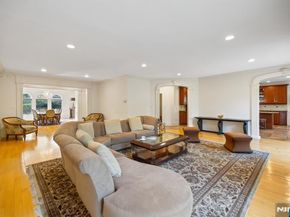 71 Roberts Road, Englewood Cliffs NJ 07632