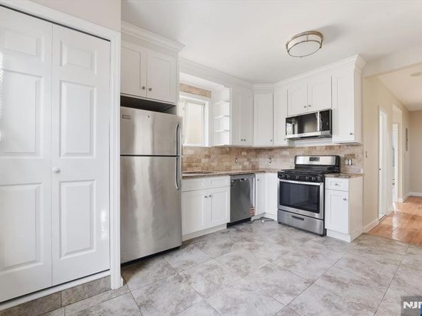 59 Ocean Avenue, Jersey City NJ 07305