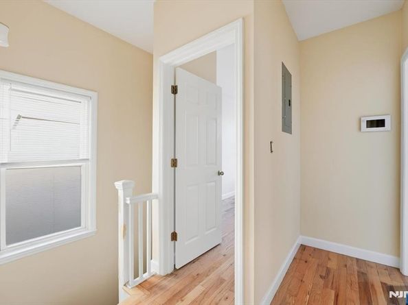 59 Ocean Avenue, Jersey City NJ 07305