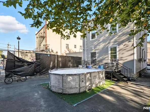 59 Ocean Avenue, Jersey City NJ 07305