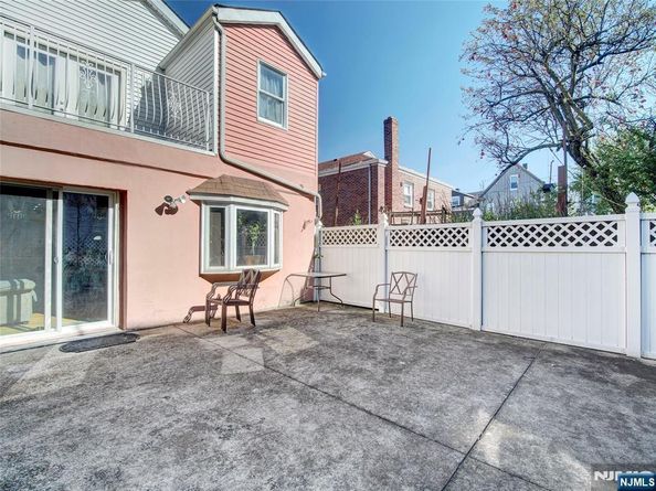 113 Kamp Place, North Bergen NJ 07047