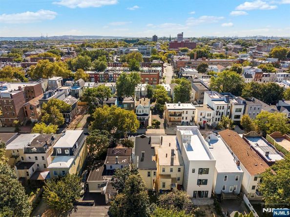 30 Gardner Avenue, Jersey City NJ 07304