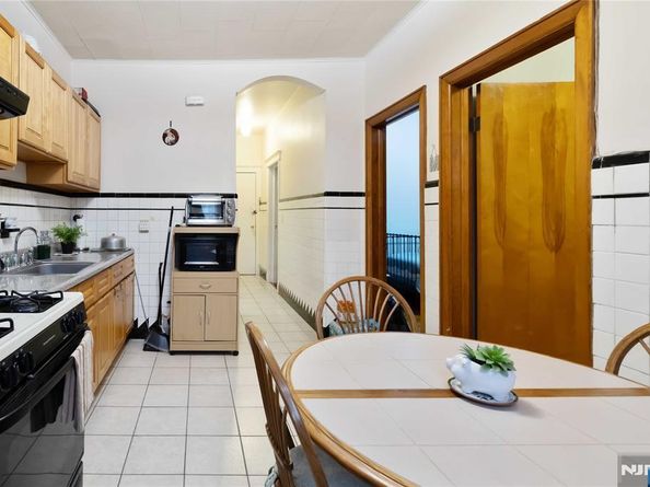 622 21st Street, Union City NJ 07087