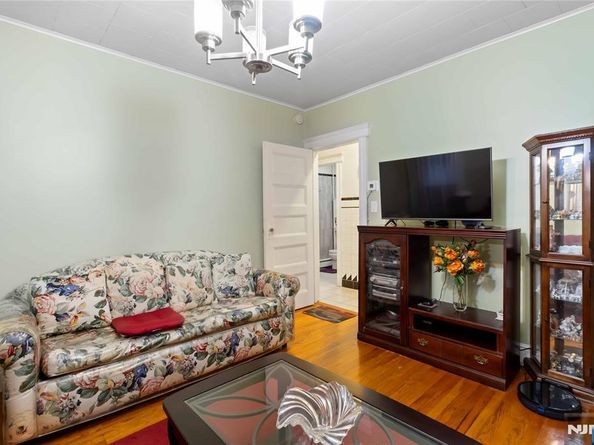 622 21st Street, Union City NJ 07087