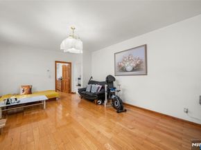 539 Bergen Boulevard, Ridgefield NJ 07657