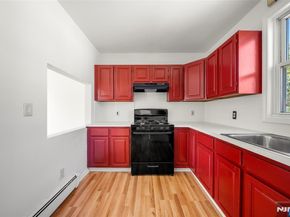 539 Bergen Boulevard, Ridgefield NJ 07657