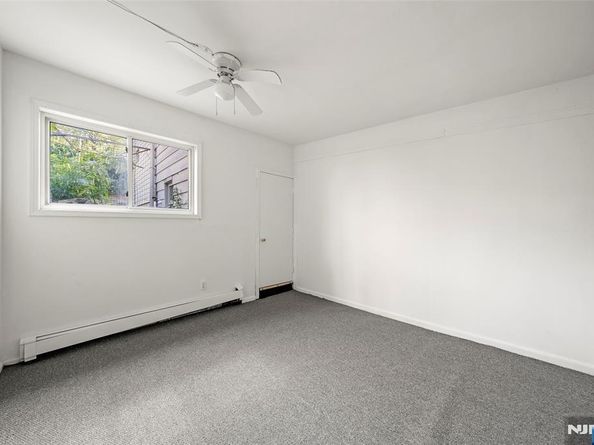 539 Bergen Boulevard, Ridgefield NJ 07657