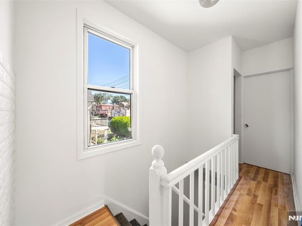 539 Bergen Boulevard, Ridgefield NJ 07657