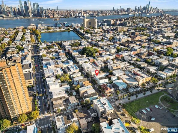 515 21st Street, Union City NJ 07087