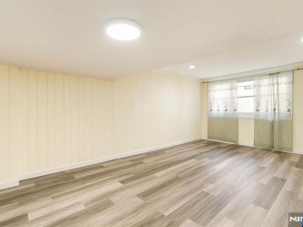 515 21st Street, Union City NJ 07087