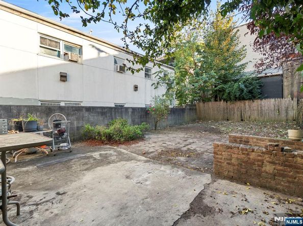 515 21st Street, Union City NJ 07087