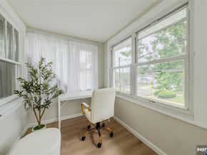 933 Maple Avenue, Ridgefield NJ 07657