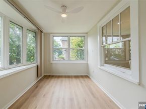 933 Maple Avenue, Ridgefield NJ 07657