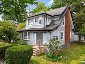 933 Maple Avenue, Ridgefield NJ 07657