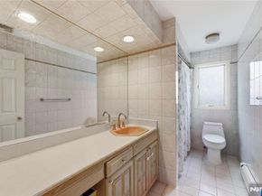 767 Kingsland Avenue, Ridgefield NJ 07657