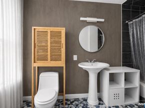 171 Grand Street, Jersey City NJ 07302
