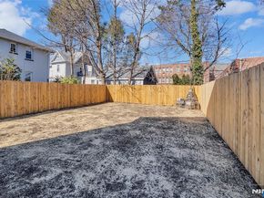 249 Hillside, Leonia NJ 07605