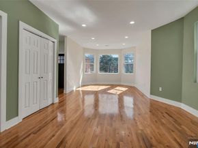 249 Hillside, Leonia NJ 07605