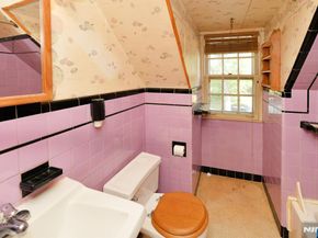 125 Eastview Avenue, Leonia NJ 07605