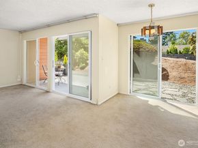 2501 Canterbury Lane E 119, Seattle WA 98112