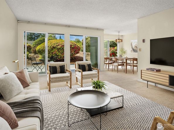 2501 Canterbury Lane E 119, Seattle WA 98112