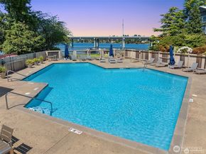 2501 Canterbury Lane E 119, Seattle WA 98112