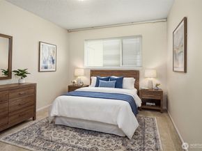 2501 Canterbury Lane E 119, Seattle WA 98112