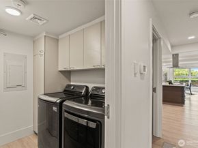 101 99th Avenue NE 101, Bellevue WA 98004