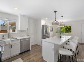 2147 NE 12th Street, Renton WA 98056