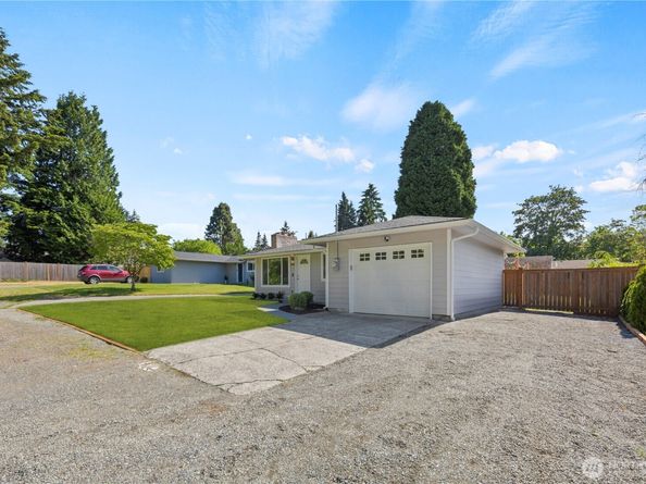 2147 NE 12th Street, Renton WA 98056