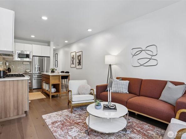 4354 6th Avenue NW, Seattle WA 98107