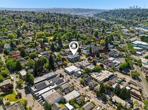 4354 6th Avenue NW, Seattle WA 98107