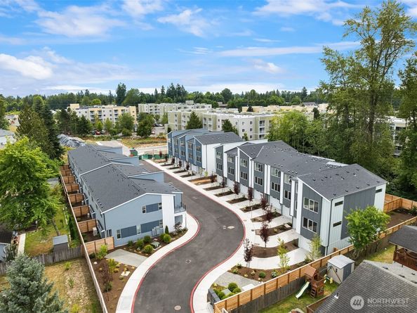 1520 Hollow Dale Place C, Everett WA 98204