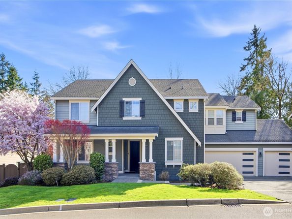208 107th Place SE, Bellevue WA 98004