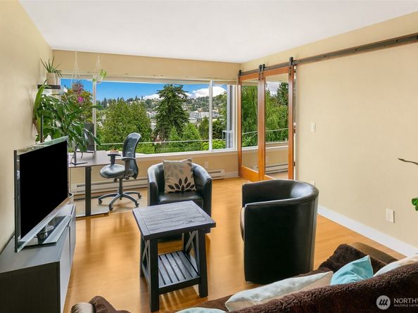 3601 24th Avenue W 305, Seattle WA 98199